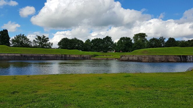 20170730_Naardenvesting (6)_bewerkt-1 processed by AtomJPEG 1.5.0n
